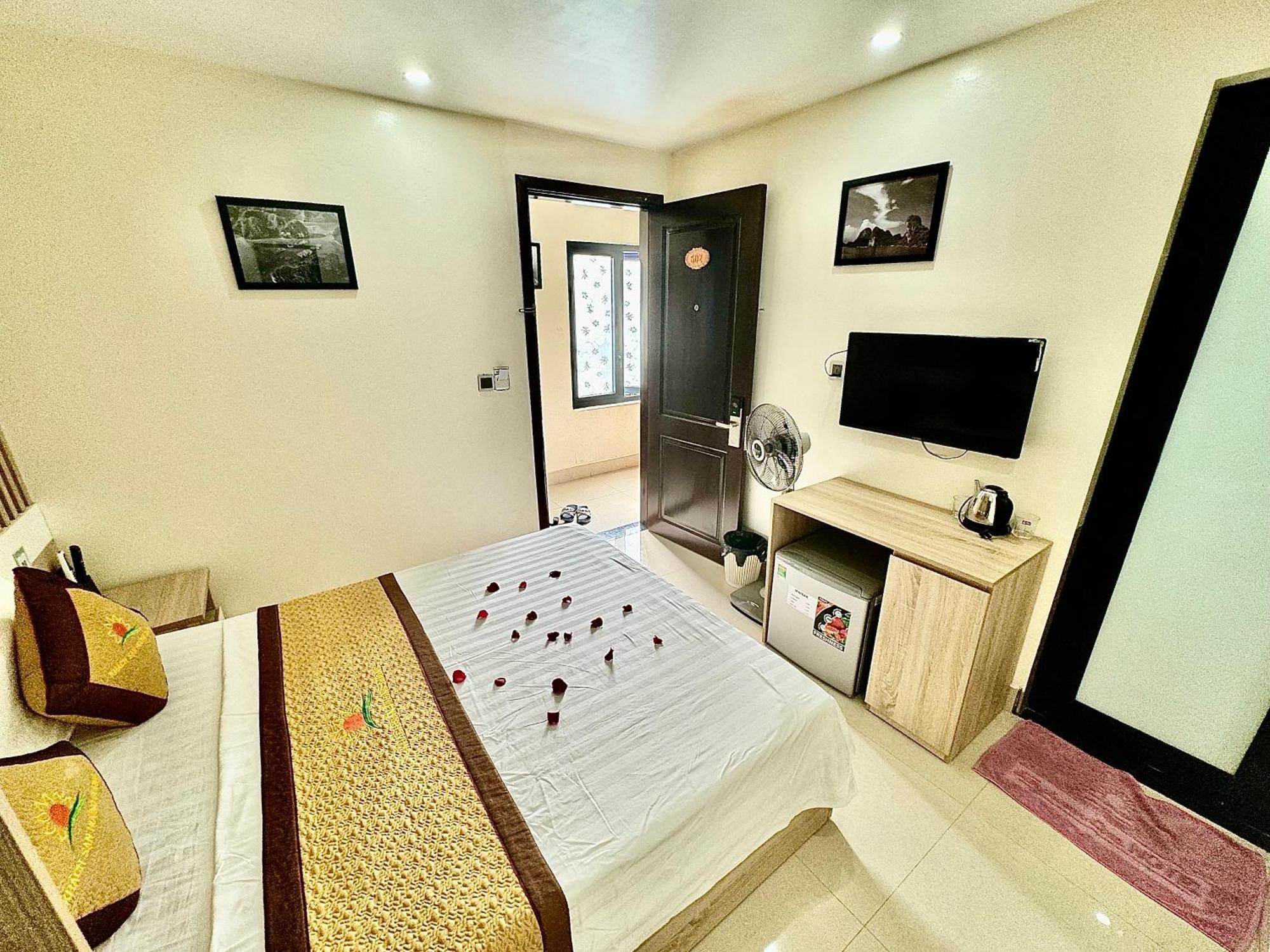 Sunflower Catba Hotel Dong Khe Sau Екстериор снимка