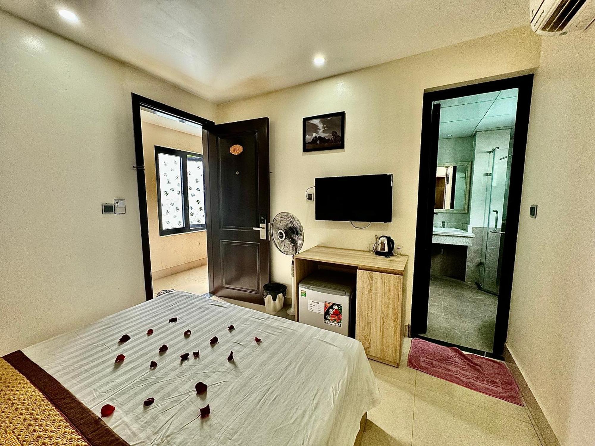 Sunflower Catba Hotel Dong Khe Sau Екстериор снимка