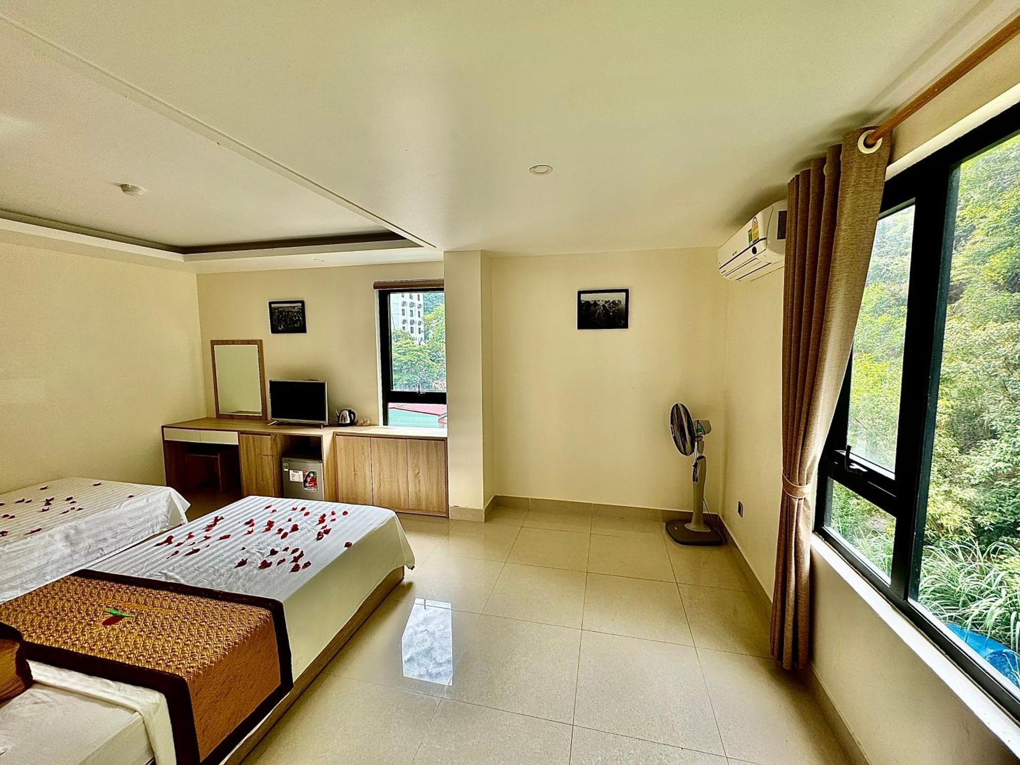 Sunflower Catba Hotel Dong Khe Sau Екстериор снимка